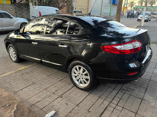 Imagen 7 de 13 de Renault Fluence 2014 2.0 Ph2 Luxe Pack F 143cv