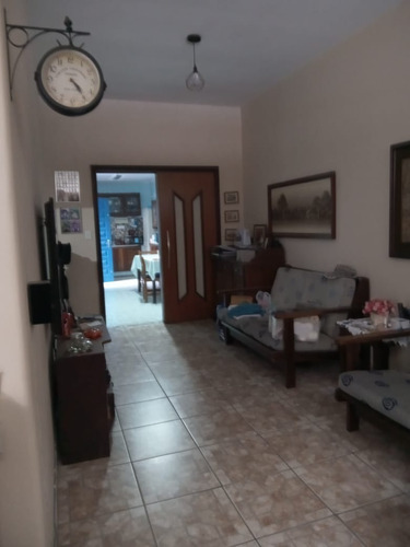 Imagem 1 de 15 de Casa Terrea De 3 Dormitorios - Bairro - Campestre - Santo Andre. - V-5386