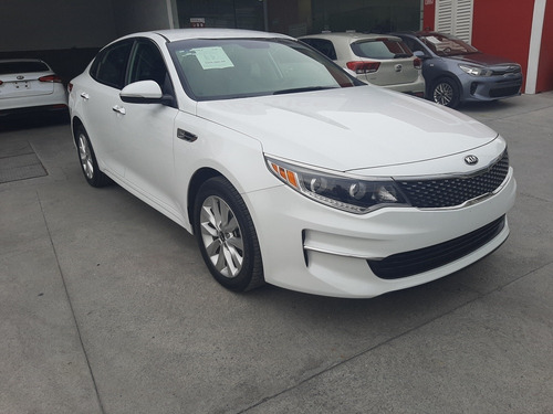 Imagen 2 de 15 de Kia Optima 2.4 Gdi Ex At 2018 Ac Abs Ee Vp Ba
