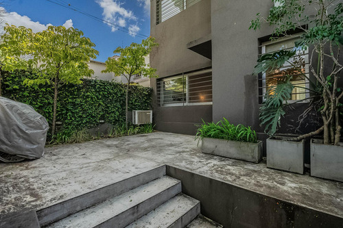 En Venta V. Lopez Divina Casa De 3 Dorm Estudio/play Jardin