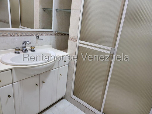 Alquiler De Bello Apartamento En La Alameda - Isabel Gómez - Mls #25-13678