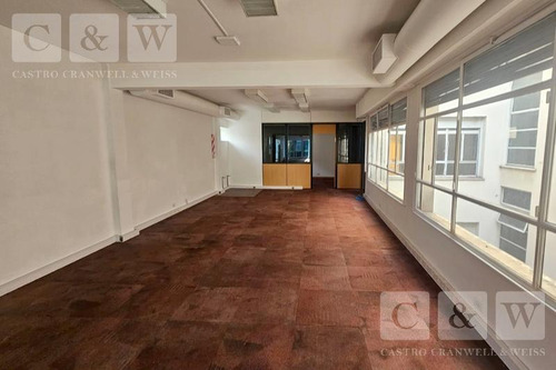 San Martín Al 600 | Oficina En Alquiler | Microcentro