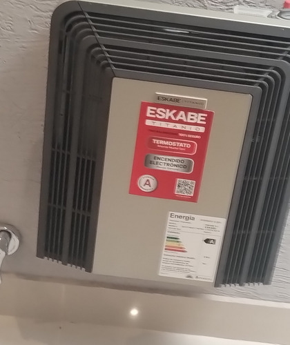 Calefactor A Gas Eskabe S21 Tb 3 Mf - Titanio C / Termostato Marfil (Usado)