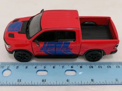 Dodge Ram 1500 Rojo/ Escala 1:46/kinsmart/ 13cms Largo/metal