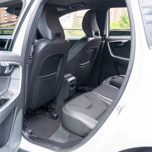 Volvo XC60 2.0 T5