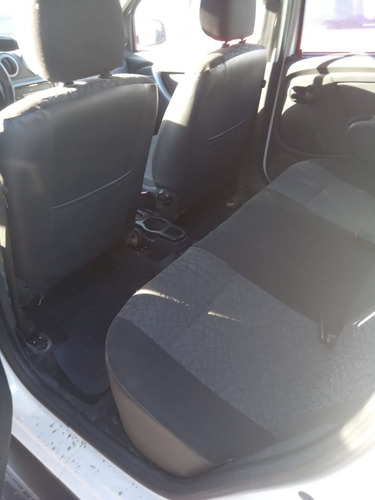 Renault Duster 1.6 4x2 Confort Plus 110cv