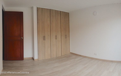 Imagen 14 de 19 de Apartamento En Venta En Lisboa 22-2827 C.o