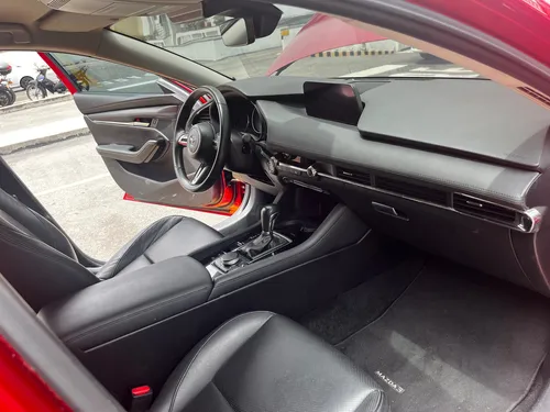 Mazda 3 2.0 Touring
