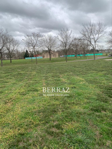 Lote Venta De 1236 M2 En Club De Campo Los Palenques Manzanares Pilar