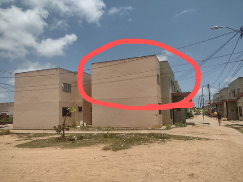 Apartamento Com Dois Quartos Sala Cozinha Banheiro E Lavande