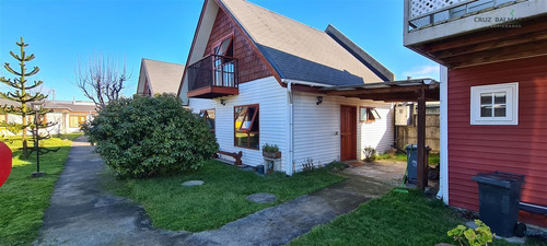 Casa En Venta De 2 Dorm. En Frutillar
