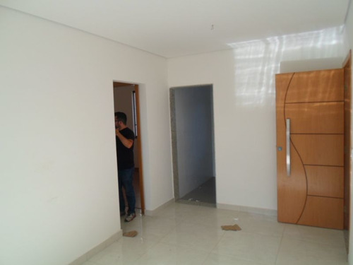 Imagem 4 de 10 de Apartamento Com Área Privativa 02 Quartos Arvoredo - 1058