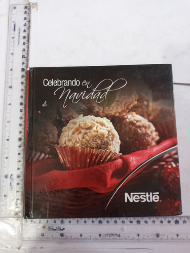 Celebrando En Navidad (Usado)