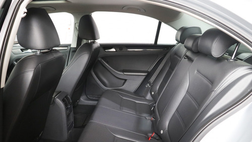 Volkswagen Vento 2.5 Luxury 170cv Tiptronic - 87019 - C