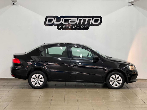 Imagem 3 de 9 de Volkswagen Voyage 2015 1.0 Comfortline Total Flex 4p