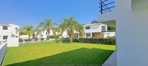 Casa En Venta En Oaxtepec Centro, Yautepec, Morelos