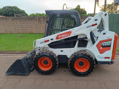 Mini-carregadeira Bobcat S530 Ref.242888