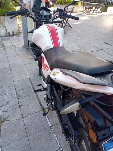 Imagen 3 de 14 de Benelli Tnt 15