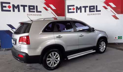 Imagem 10 de 15 de Sorento Ex 3.5 V6 4×2 Teto Solar Automática
