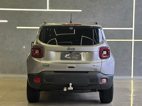 Jeep Renegade 2.0 Longitude 4x4 Aut. 5p