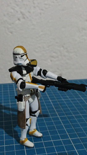327th Star Corps Clone Trooper Legacy Star Wars 2005 (Usado)