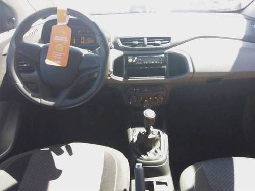 Imagem 3 de 9 de Chevrolet Onix 1.0 Mpfi Lt 8v Flex 4p Manual