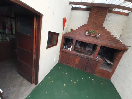 Imagen 4 de 11 de Casa Tipo Chalet De 3 Amb. , Encontra Tu Paz Y A Disfrutar