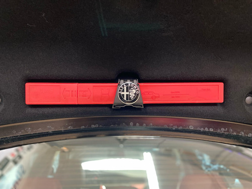 Alfa Romeo Giulia 2.0 Ti At
