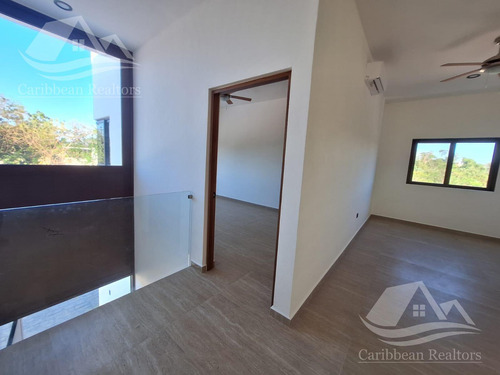 Casa En Venta En Lagos Del Sol Cancun