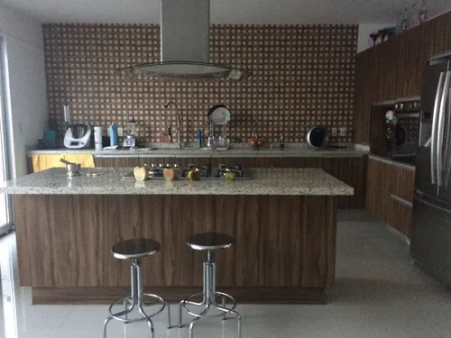 Casa En Venta En Milenio Iii, Privada, Alberca Techada, 3 Recamaras, Roof Garden