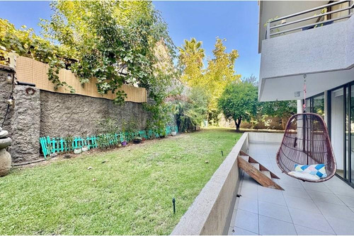 Vive En Ñuñoa En Dpto Con Enorme Jardin