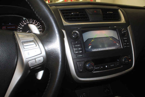Imagen 10 de 15 de Nissan Altima 2017 4p Exclusive V6/3.5 Aut