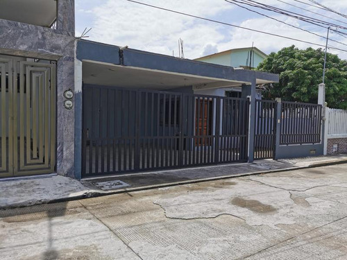 Venta Casa Una Recamara Col. Del Valle Tuxpan Veracruz