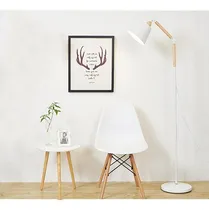 Comprar Portátil De Pie Moderna Estilo Nordico Escandiva Led