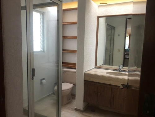 Casa En Venta Jardines Del Pedregal En Privada