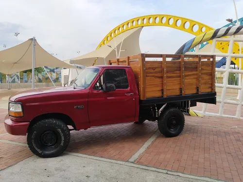 Ford F-150 5.0 Xlt Flare Side