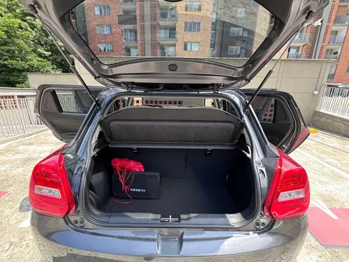 Suzuki Swift 1.2 Hybrid 2Wd