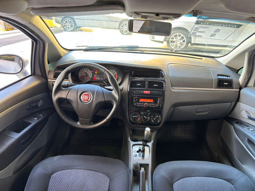 Fiat Linea Linea Essence 1.8 16V Dualogic (Flex)