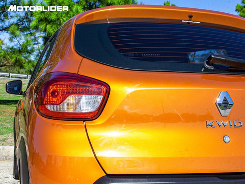 Imagen 16 de 25 de Renault Kwid Intense 1.0 Extra Full | Permuta / Financia