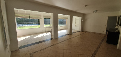 Imagen 9 de 14 de Chalet En Venta En Campos De Alvarez