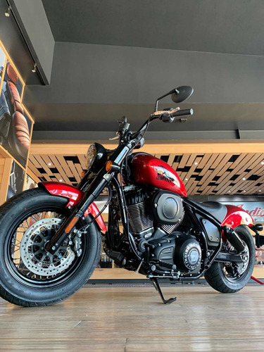 Imagen 4 de 8 de Indian Chief Bobber Ruby Metallic 2022