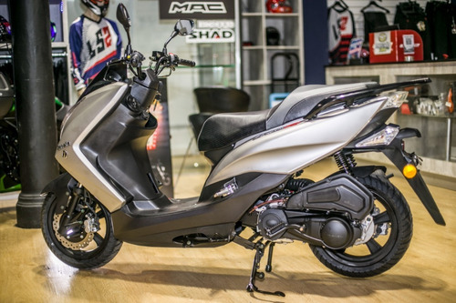 Imagen 13 de 25 de Zanella Cruiser 150 X Lidermoto Scooters