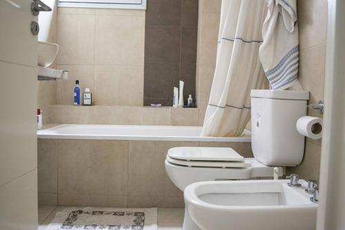 Imagen 12 de 17 de Departamento En Venta 3 Ambientes Acassuso