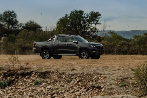 Fiat Toro 2.0 Freedom 4x4 At