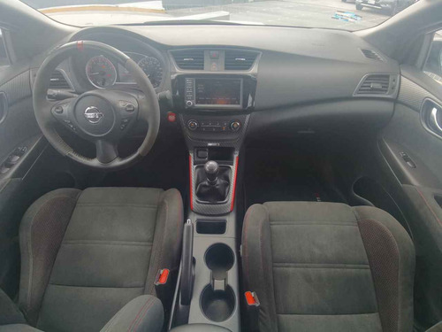 Imagen 6 de 15 de Sentra Nismo
