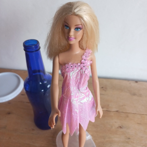 Boneca Barbie Mattel 2010