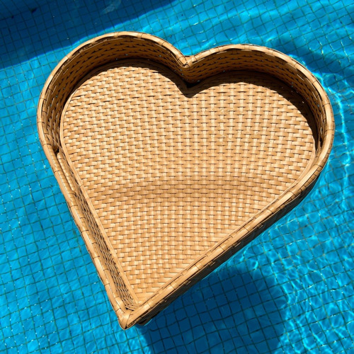 Bandeja Flutuante De Coração Para Piscina Hotel 2023
