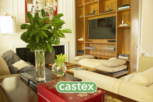 Imagen 5 de 30 de Casa De Cinco Ambientes En Venta En La Lomada