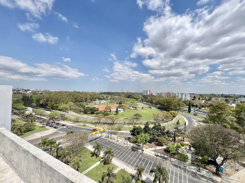 Oficina En Alquiler Plantas Abiertas Con Vista Al Parque Sarmiento