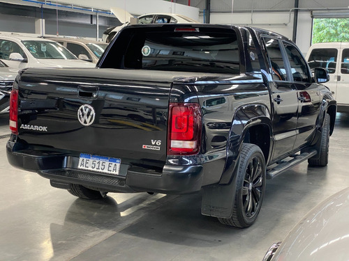 Imagen 7 de 18 de Amarok 3.0 V6 Black Style LG